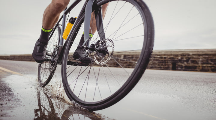Todo lo que Necesitas Saber Sobre las Llantas de Ruta